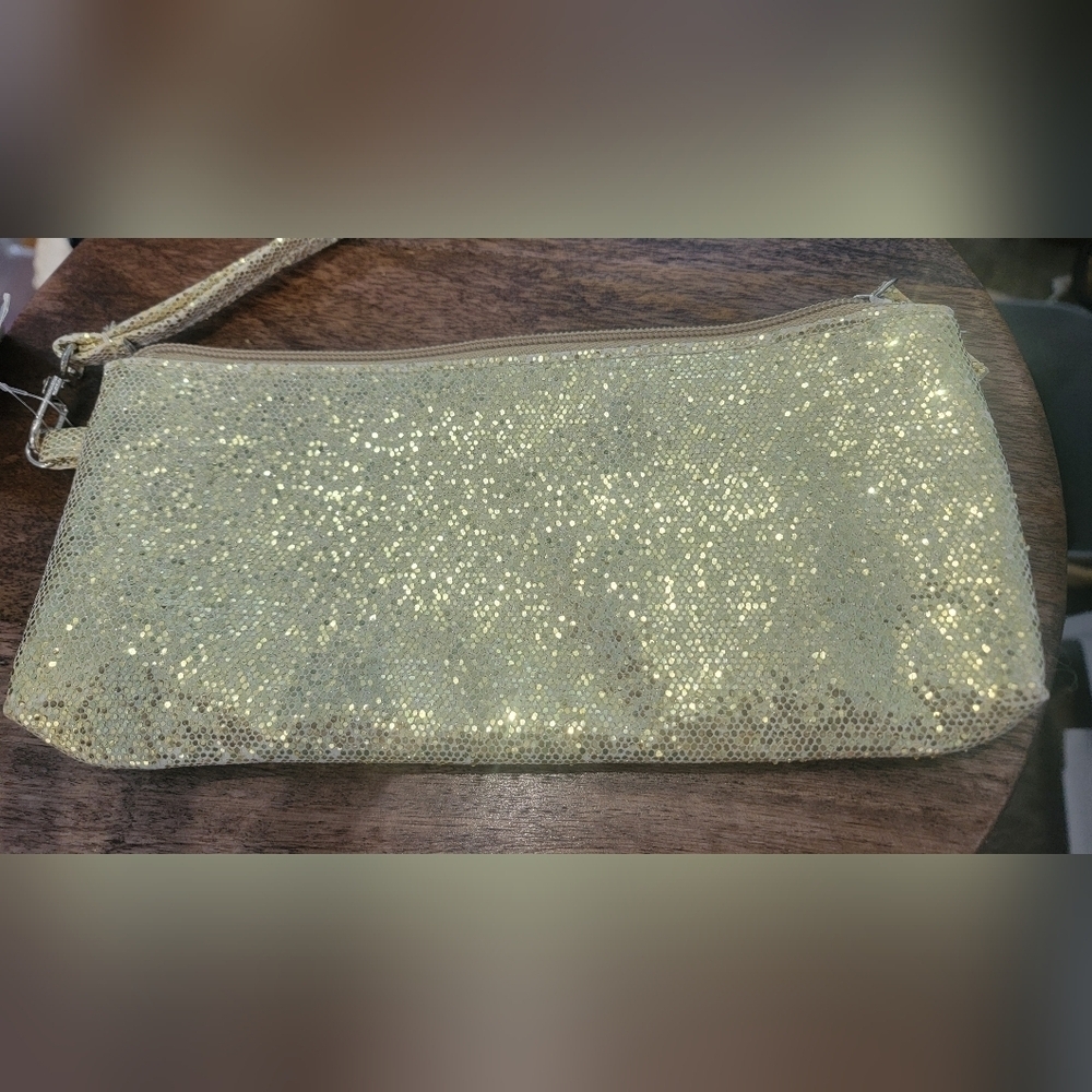 SUSAN FARIS NWT - Madison Gold Glitter Clutch